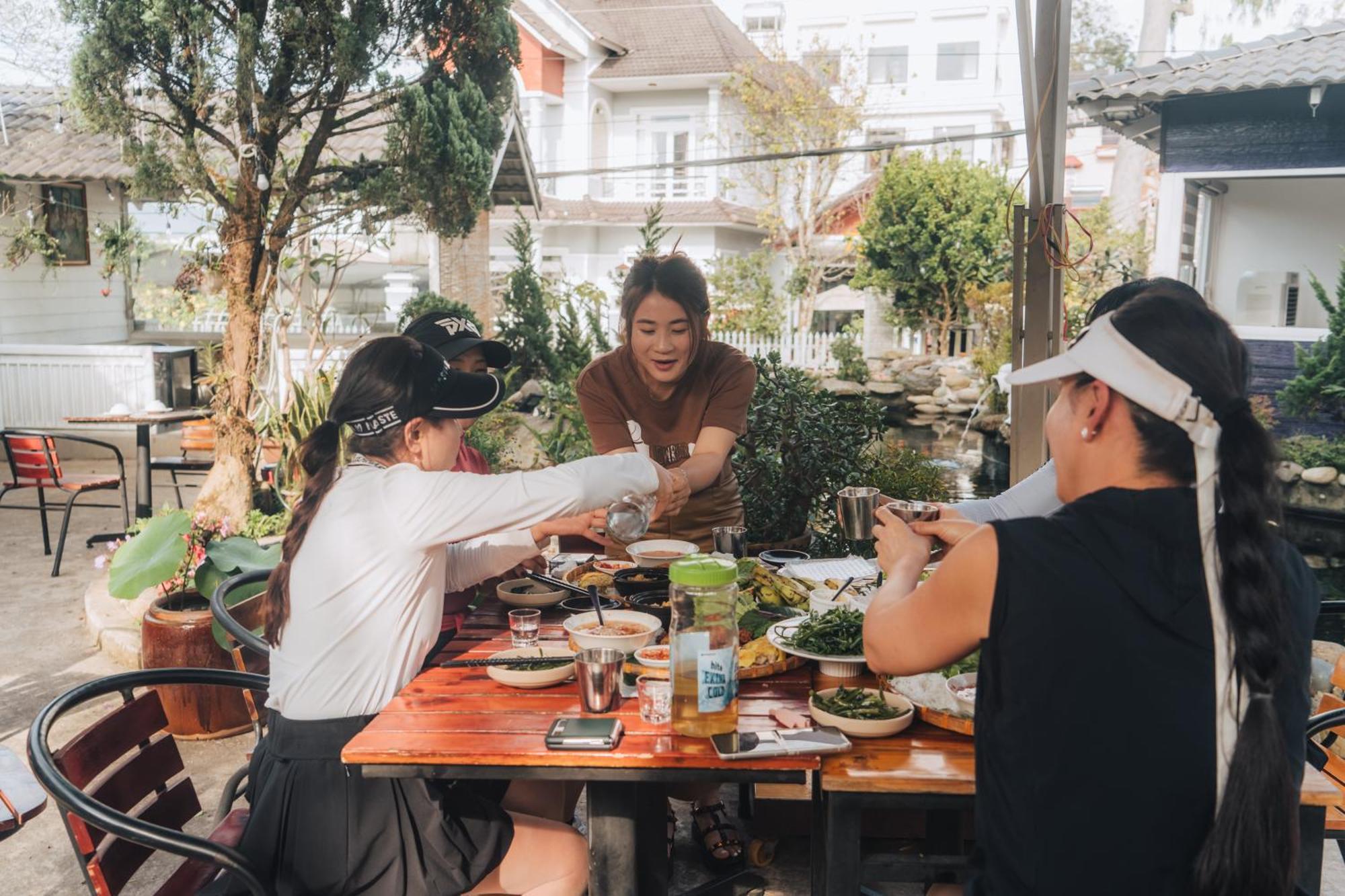 Villa Hotel Du Thuyen Dalat Bagian luar foto